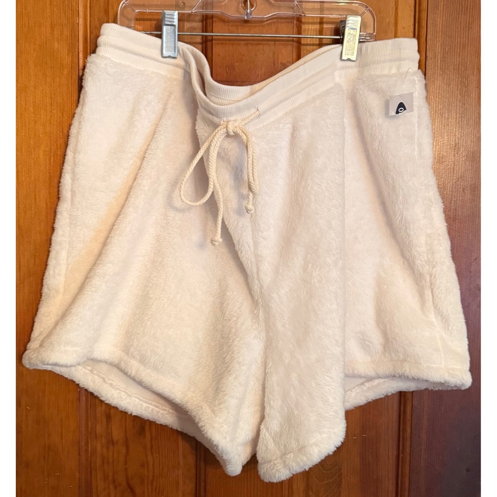 Old Navy Cream Faux Fur Plush Lounge Shorts XL Off White Cozy Pajamas